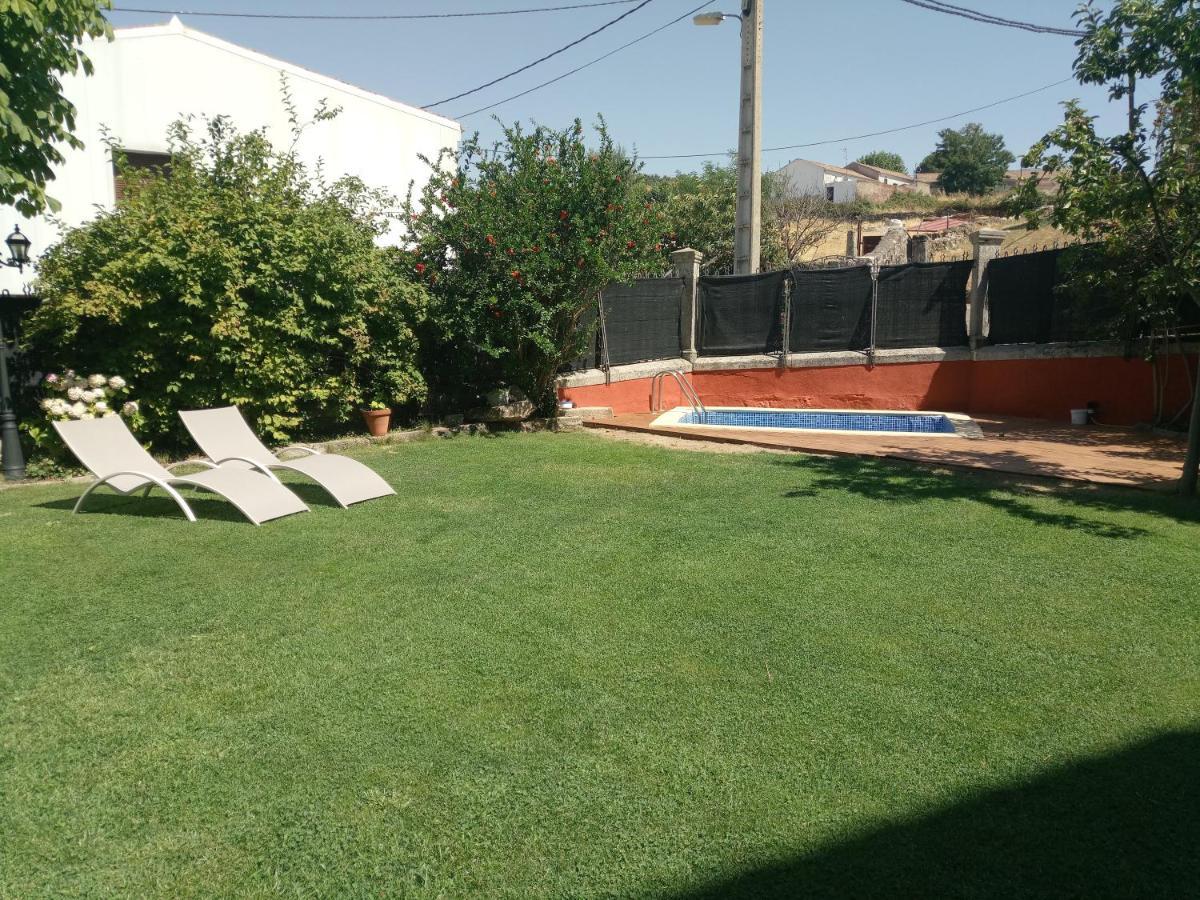 Hotel Villa Maria Fuentes de Bejar ภายนอก รูปภาพ