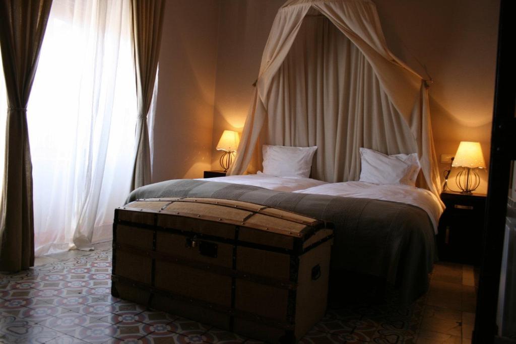 Hotel Villa Maria Fuentes de Bejar ภายนอก รูปภาพ