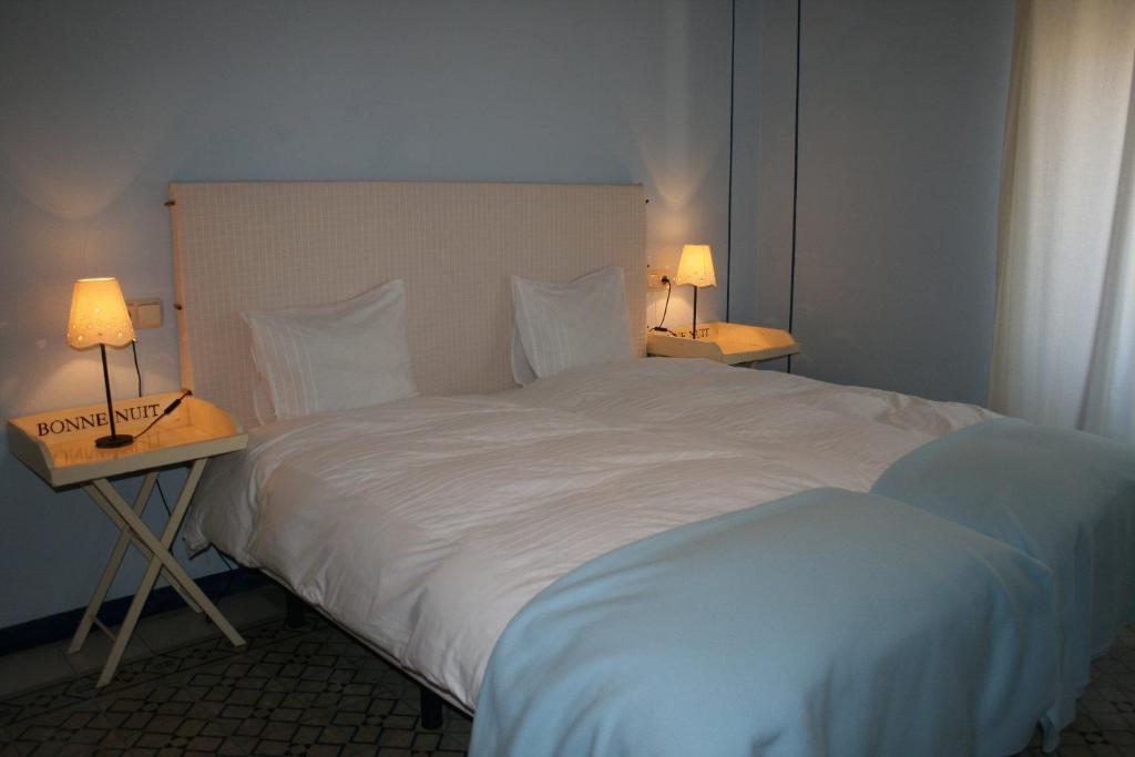 Hotel Villa Maria Fuentes de Bejar ภายนอก รูปภาพ